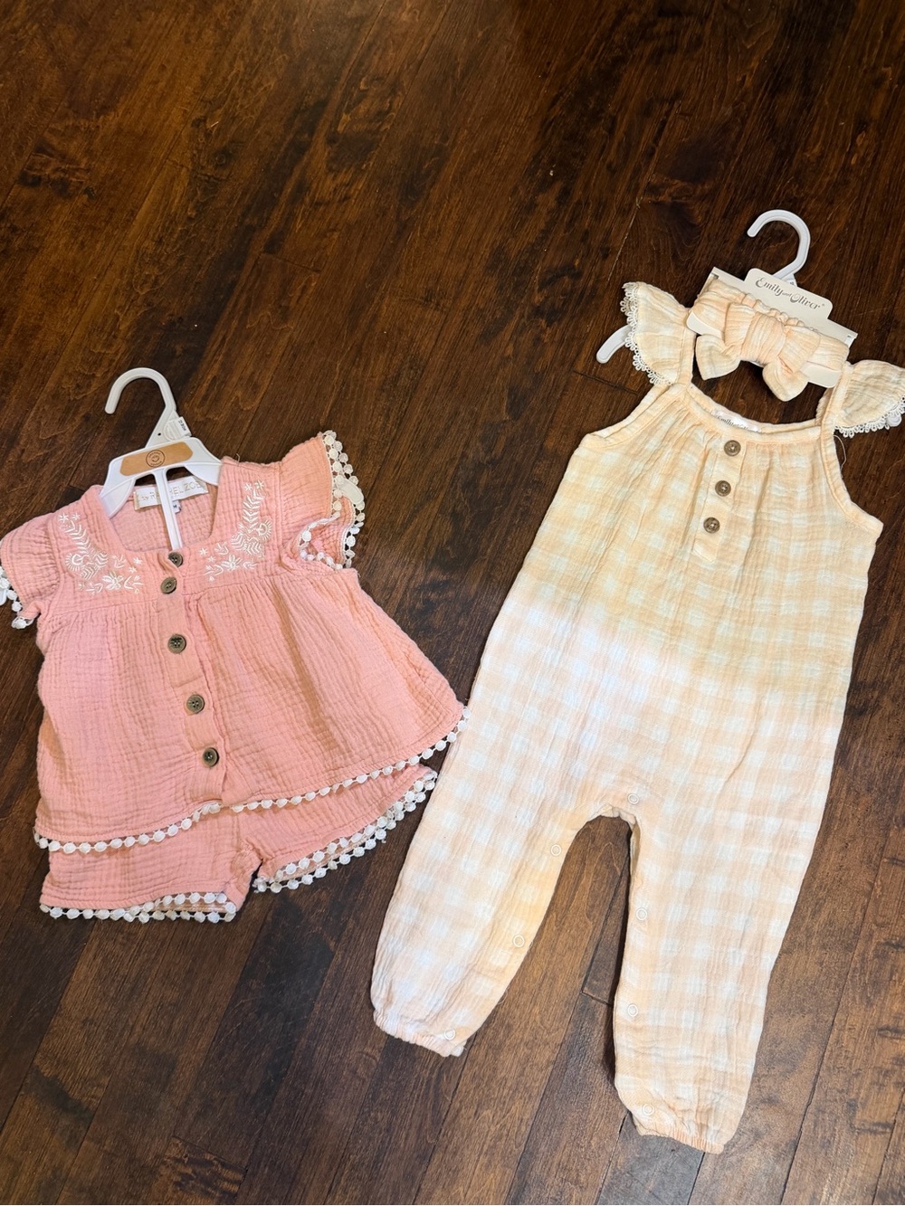 Baby Girl Outfit Bundle NWT Rachel Zoe and Emily & Oliver 12m Muslin Sets